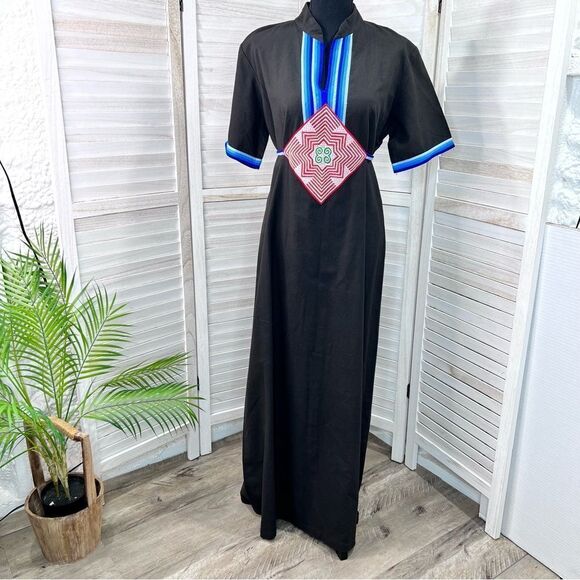 Vintage Embroidered Kaftan Caftan Maxi House Dress Large - Picture 1 of 11